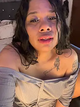 Rashell1_Queen live cam on StripChat
