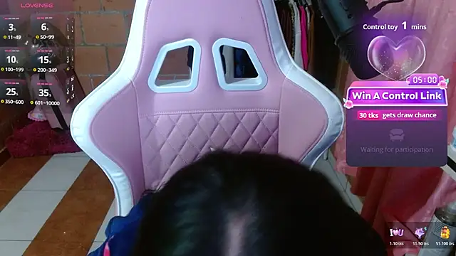 Maggie_Fox3 live cam on StripChat