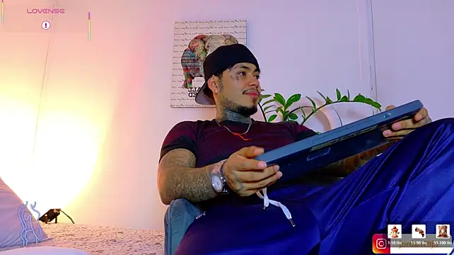 JordanSmiith_ live cam on StripChat