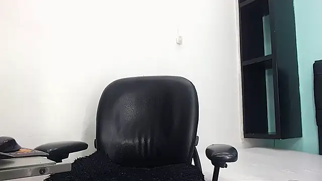 brayan__hot__ live cam on StripChat