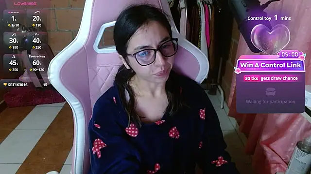 Maggie_Fox3 live cam preview