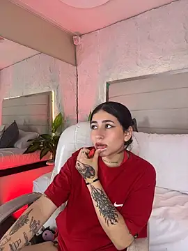 Valentinarose__ live cam on StripChat