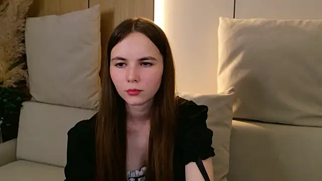 Thalia_Croft live cam on StripChat