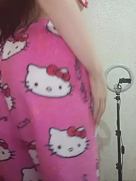 Hottiesophie live cam on StripChat