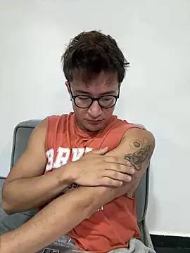 Hassbyd live cam on StripChat