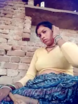 Lavanya_hot live cam on StripChat