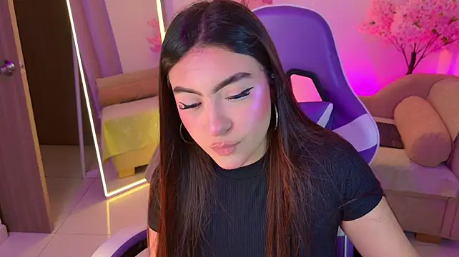 mayavexx webcam stripchat model stream image