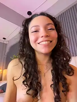 Mia_honey3