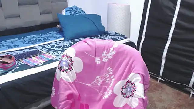 Sharloth_milf