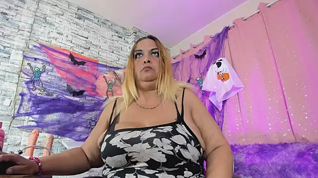 Dubraska_Star webcam stripchat model stream image