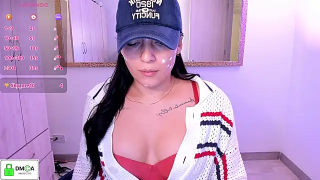 EricaVanderhill live cam preview