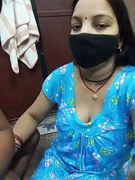 Manjudear live cam on StripChat
