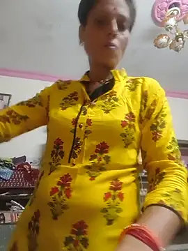 Sexy-Suhani2