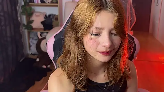ari_kat webcam