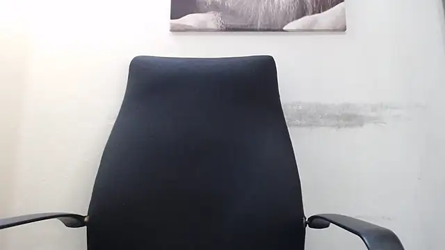 PervertPreggy live cam preview