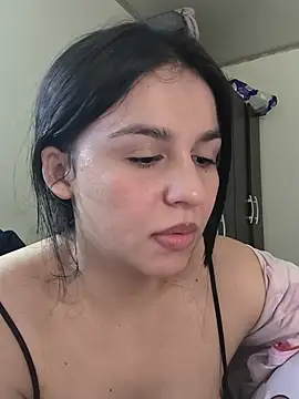 Daniela-rosee live cam preview