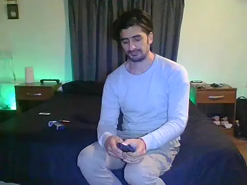 tanobighorse live cam on StripChat