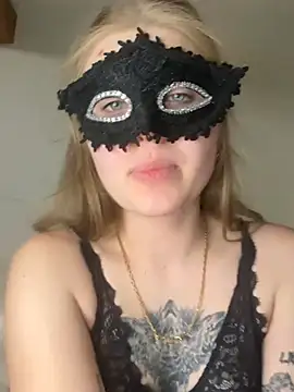 Manon_secret00