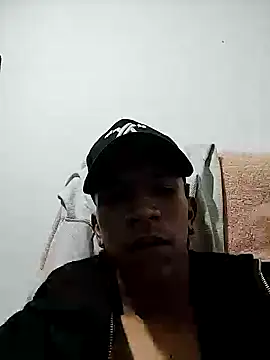 Leandro2889 webcam stripchat model stream image