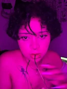 Zafiro_Raven live cam preview