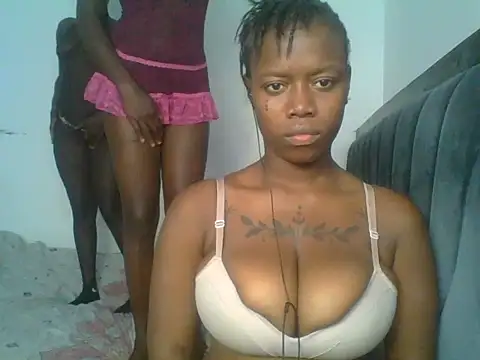 Nasty_Tetty webcam