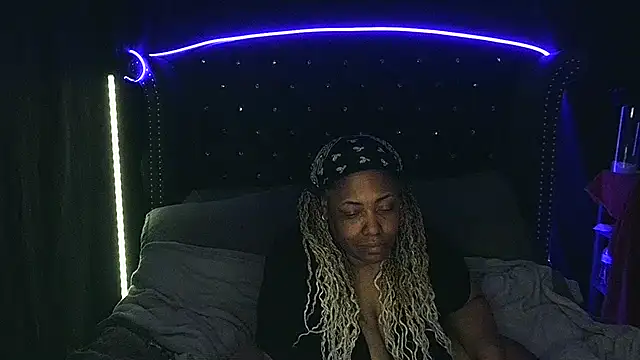 msyvette1970@xh live cam preview