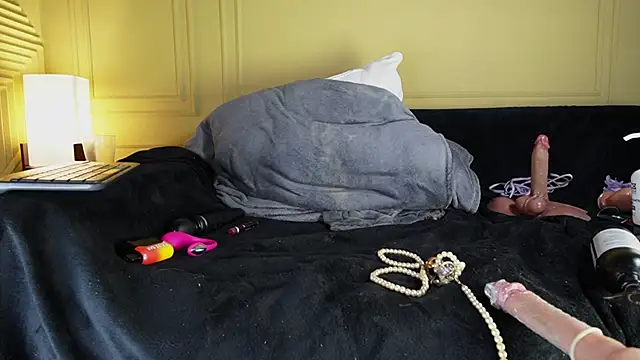 sarah_banks1