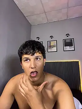 Leo_Savage_