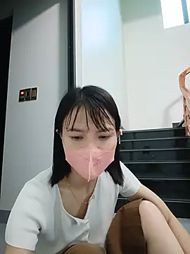 Emma_Linh's room