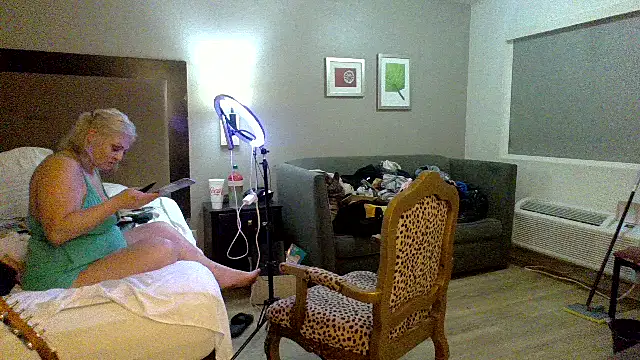 sophiarica webcam stripchat model stream image