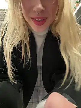michelle_lovique