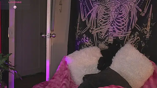 Dalia_Vorhees
