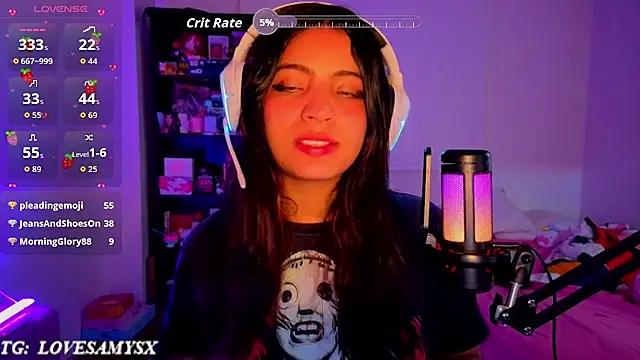 Lovelyamyy webcam stripchat model stream image