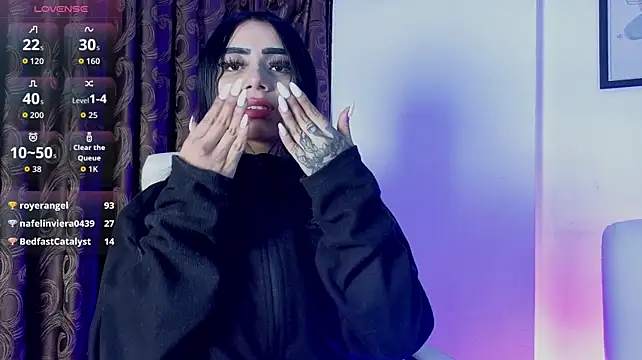 clio_moon webcam
