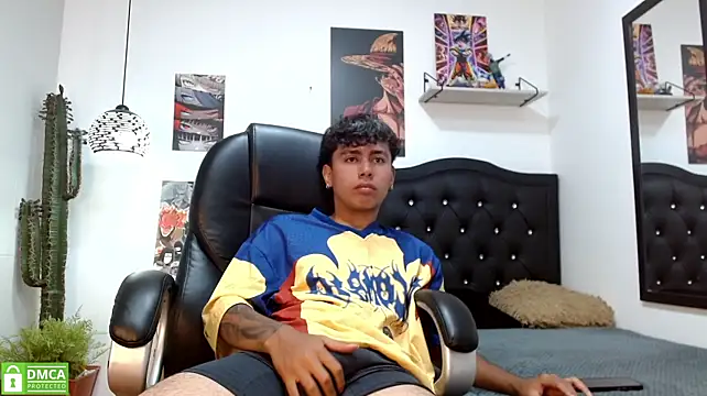 Jonnie-rodriguez live cam on StripChat
