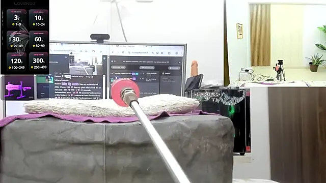 Paulina_Davis_ live cam preview
