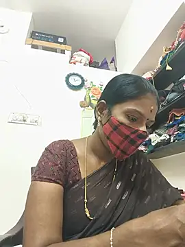 Tamil_Yalini12