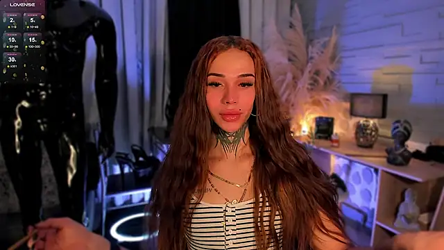 CALLME_SPACE live cam on StripChat