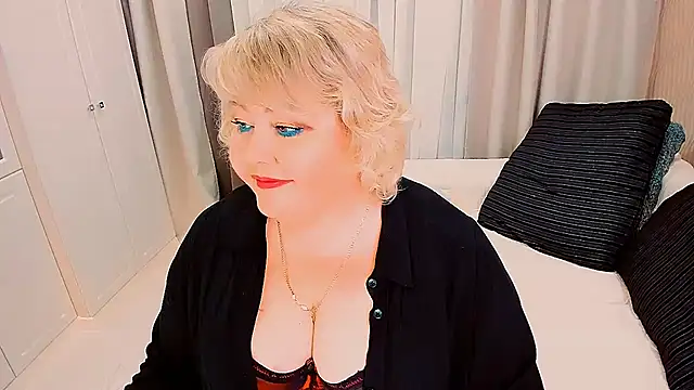 BIGTITSBBW live cam preview