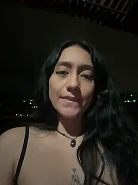Ravelyn__