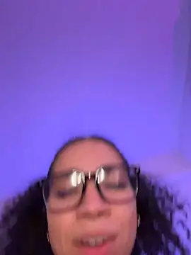 Kiki_hammyy webcam