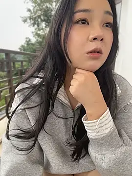 Luna-girl