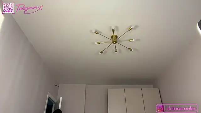 delorathecookiee