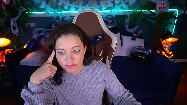 Dafni_Monn live cam preview