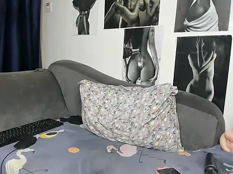 tinydolll