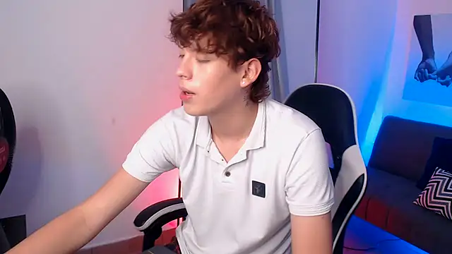 Nicola_hard live cam preview