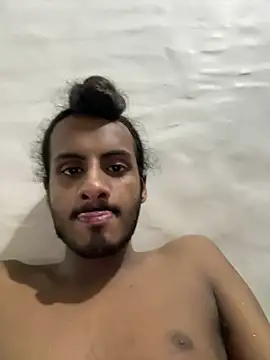 hotieboiie live sex cam