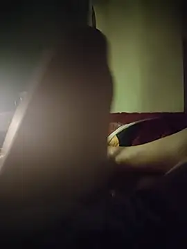 -Tara-a webcam stripchat model stream image