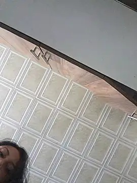 Alessandraa- webcam stripchat model stream image