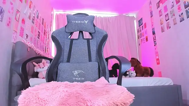 Eva_Harper live cam preview